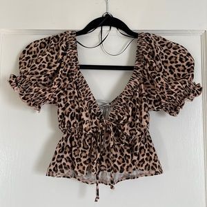 urban outfitters crop top